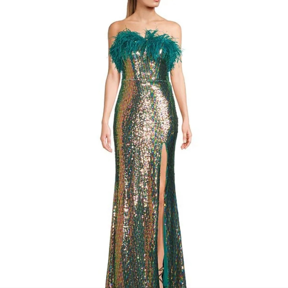 City Vibe Strapless Feathered Multi Sequin Dress